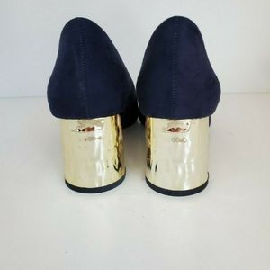 Zara Navy Pumps